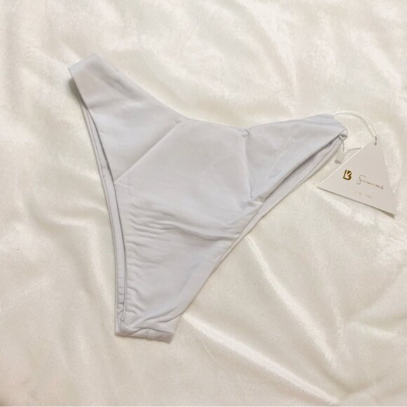 Buffbunny Collection High Tide Bottoms Pearl White NWT Medium - Picture 4 of 8